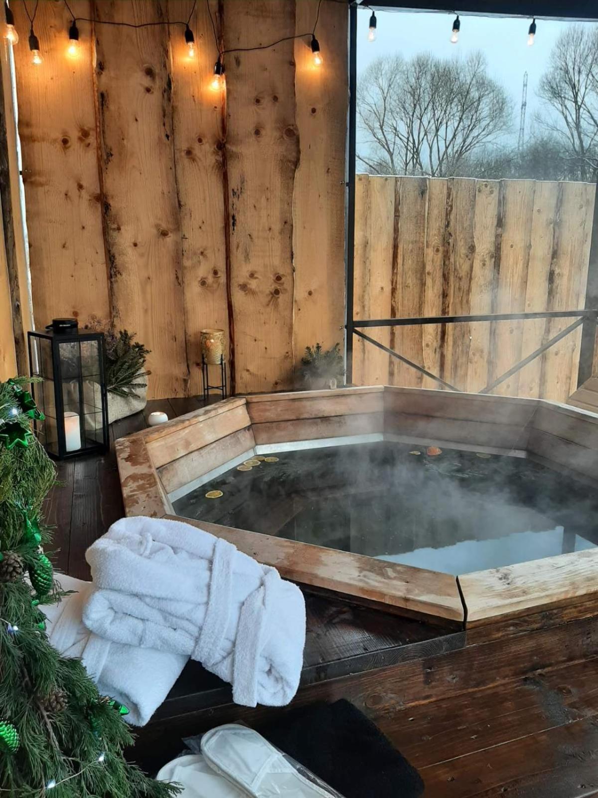 Hotel Срібний Водограй à Polyana  Extérieur photo