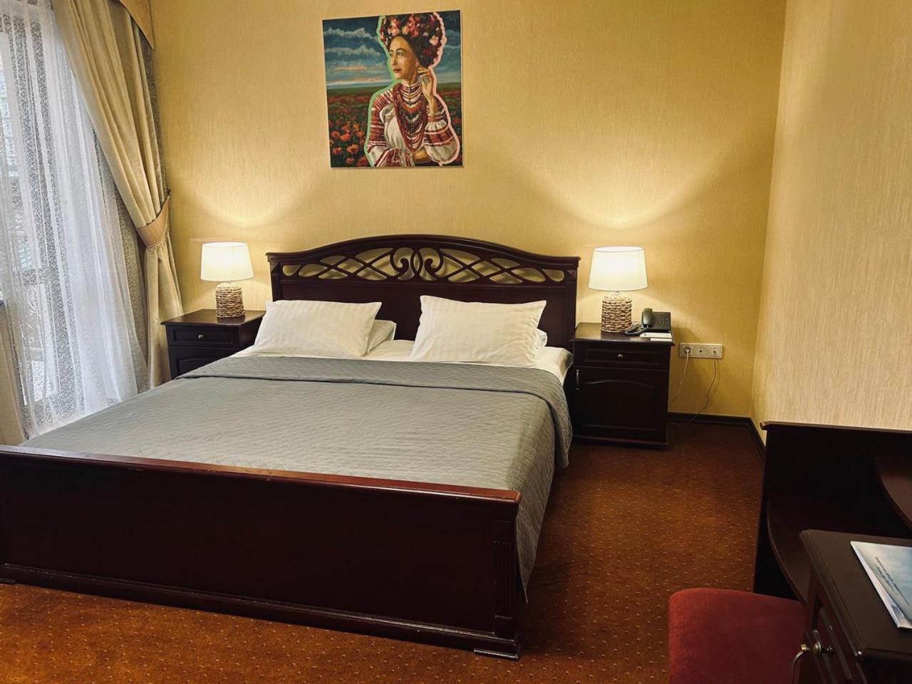 Hotel Срібний Водограй à Polyana  Extérieur photo