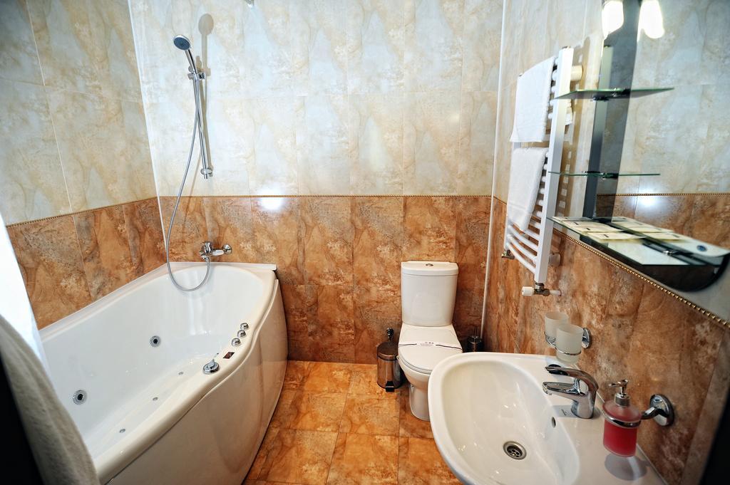 Hotel Срібний Водограй à Polyana  Chambre photo